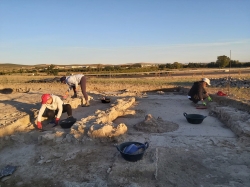 Nuevos hallazgos en la villa romana del Camino Viejo de las Sepulturas (Balazote) 45 años después de su descubrimiento