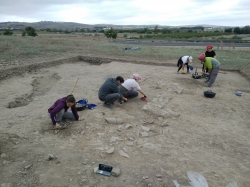 Nuevos hallazgos en la villa romana del Camino Viejo de las Sepulturas (Balazote) 45 años después de su descubrimiento