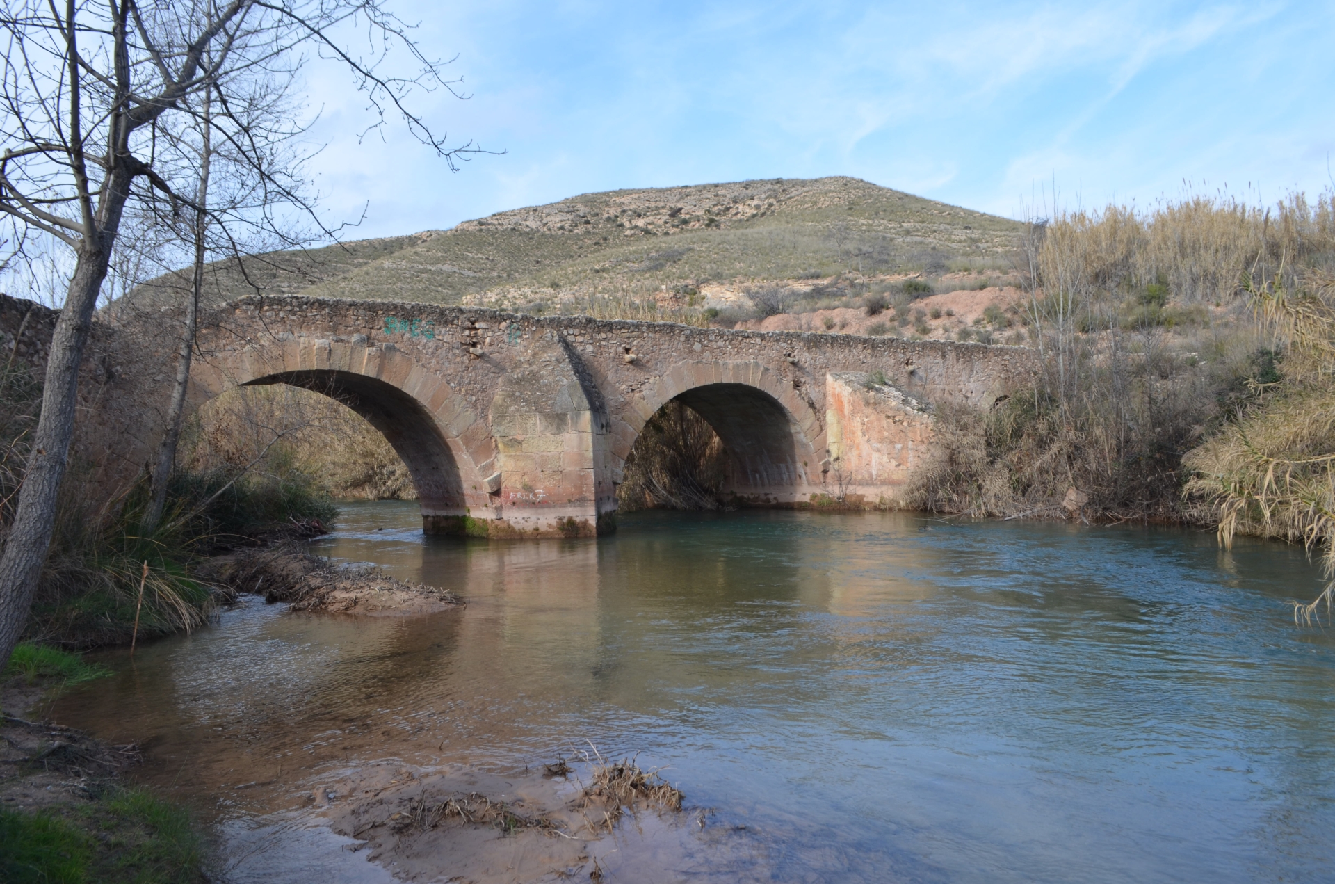 Albacete Ahora Puente de piedra sobre el r&iacute;o Mundo